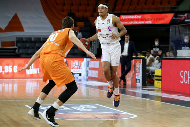 不仅是战术 不仅是战术