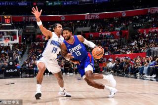 与荷兰PS 与荷兰PS